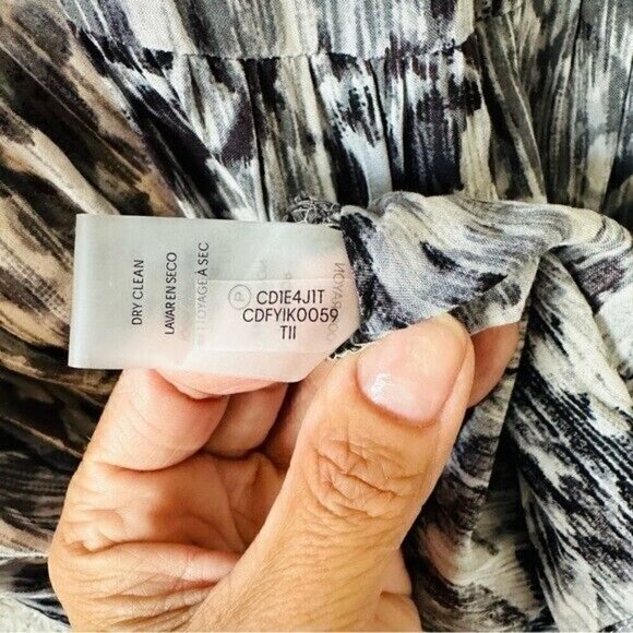 Calvin Klein Black and White Geometric Print Dress Size 4 - Picture 10 of 10